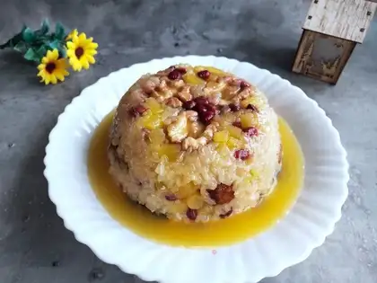 Pineapple rice