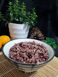 Three-coloured, rough rice