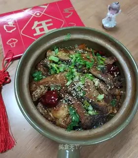 A casserole of beer and fish