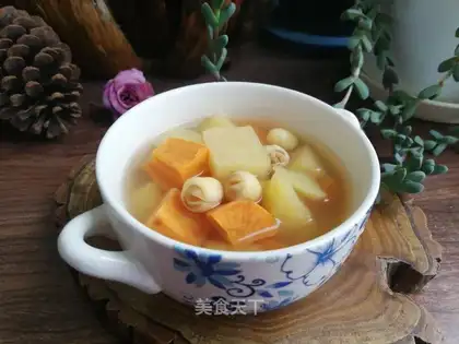Apple-meat-love soup