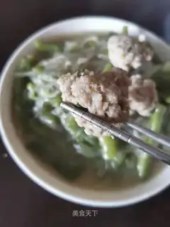 ♪ Four seasons of bean powdered meatballs ♪