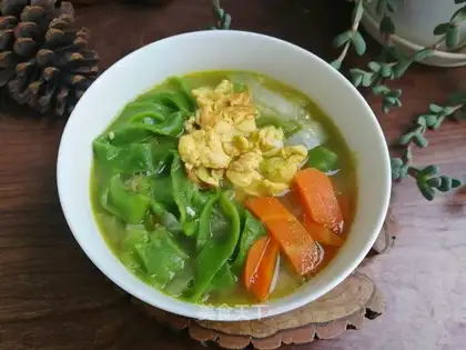 Eggs and jade platinum soup