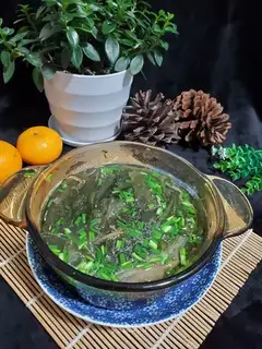 Cleaning up the seaweed bud