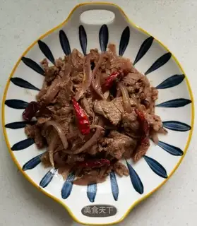 Routine onion beef