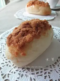 meat floss bread