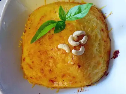 Mashed potatoes with cheese