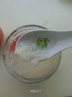 Sweet soup brewed with wine