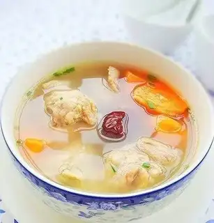 Carrot ribs soup
