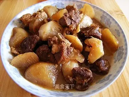 Roasted mutton with radish
