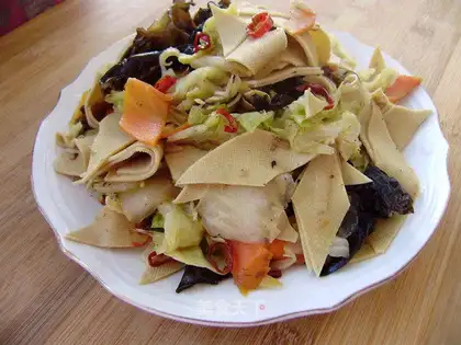 stir-fried cabbage with spicy sauce
