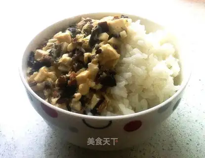 Mushroom minced meat and tofu soup