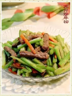 stir-fried beef tenderloin with celery