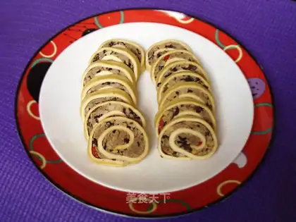 Fresh meat tofu roll