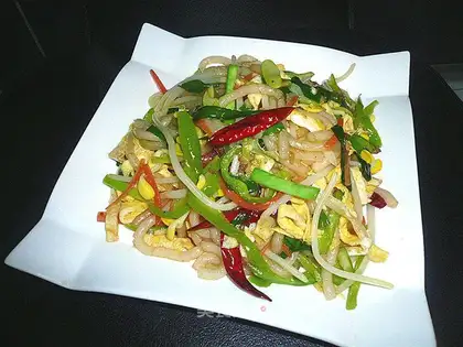 stir-fried potato flour