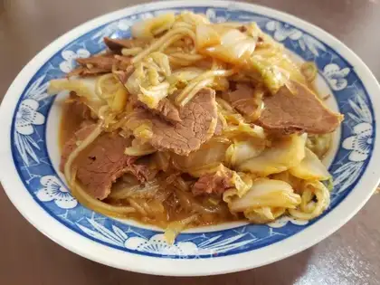 The lamb cabbage stew