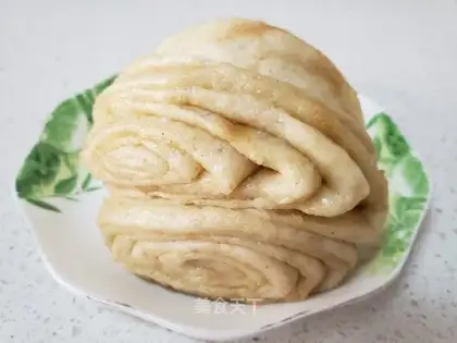 All-shell pepper and salt rolls