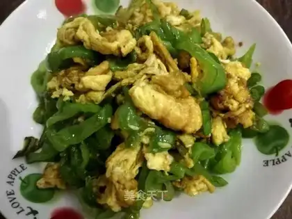 Chili fried eggs