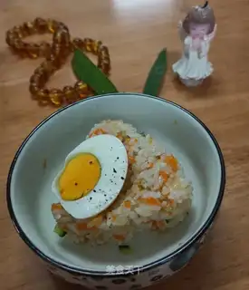 Carrot fried eggs
