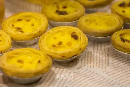 Sweet egg dumplings