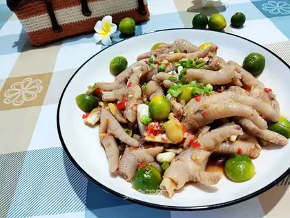 Easy chicken feet