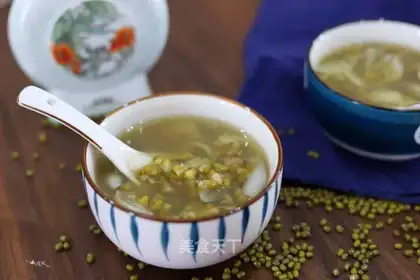 Lily green beans