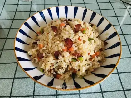 Sausage garlic carrot fried rice