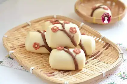 The goat milk bun
