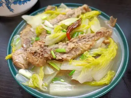 Gold-cooked fish