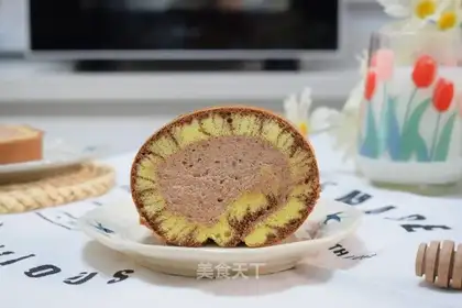 Chocolate cyclone cake roll