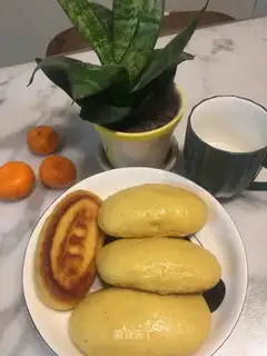 Peaches