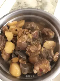 Battery pork feet