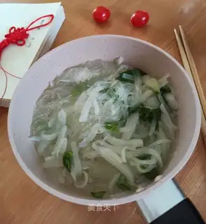 ♪ ♪ ♪ A green rose fan soup ♪