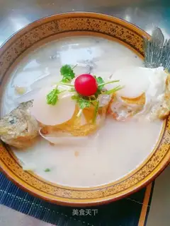 Squid radish soup