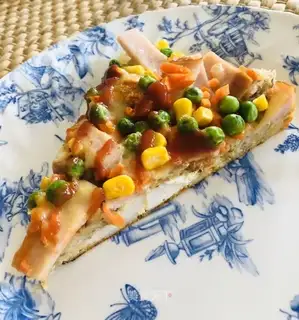 Nasty oil, seafood pizza