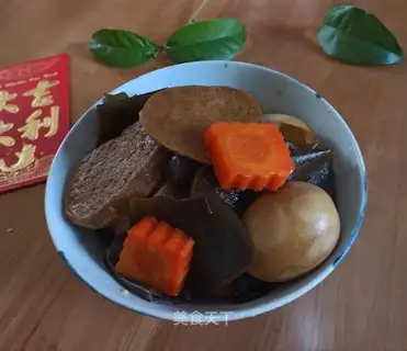 Sour chicken mushrooms and eggs