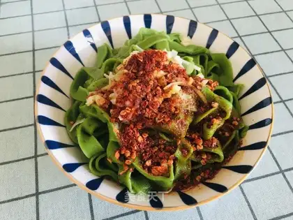 Pine noodles