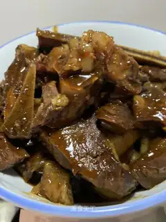 Red roast steak