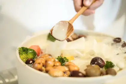 Soup with veggies