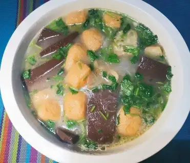 Duck blood fan soup