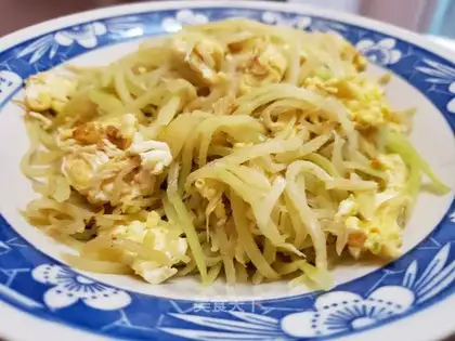 White radish fried eggs