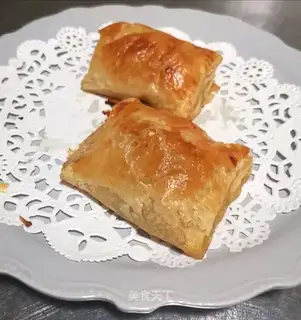 Soccer banana pie