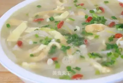 radish egg soup