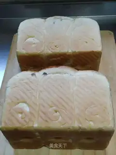Red bean toast
