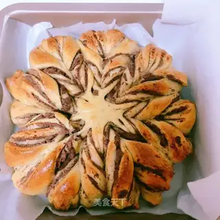 Christmas snow bread