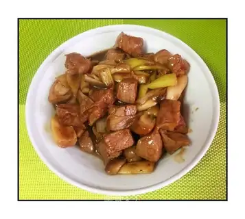 Puffy mushroom beef