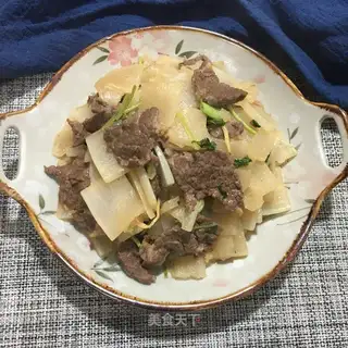 Roach beef