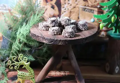 Christmas stake cookies