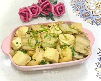 Pork stew with tofu