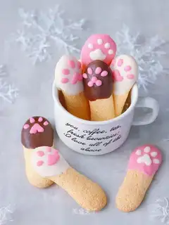 Cat claw finger crackers