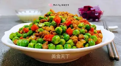 Meat and green beans